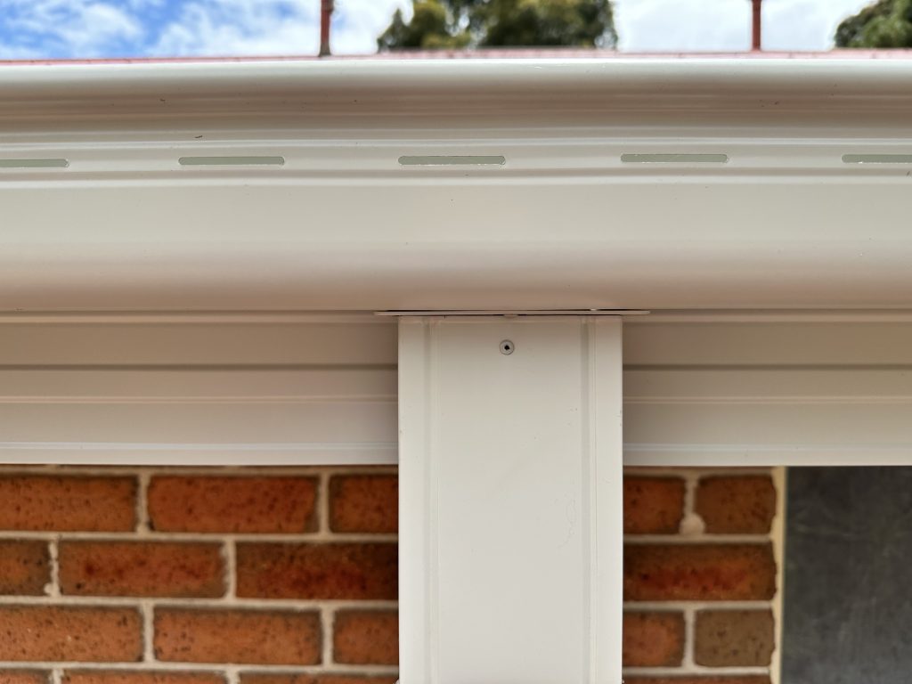 Installation of new fascia and guttering on a 26 year old home